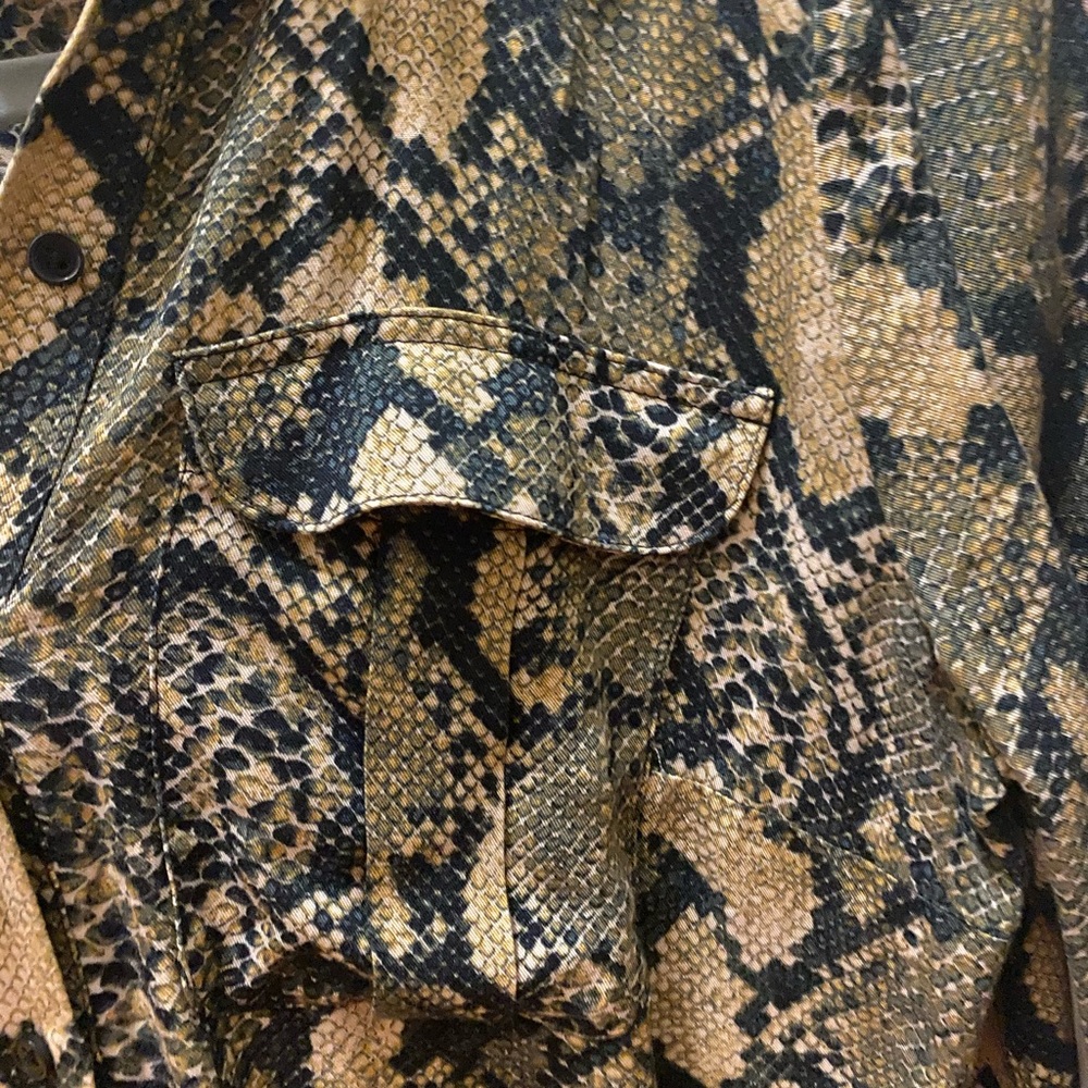 Snake Print Shirt - Picture 3 of 3
